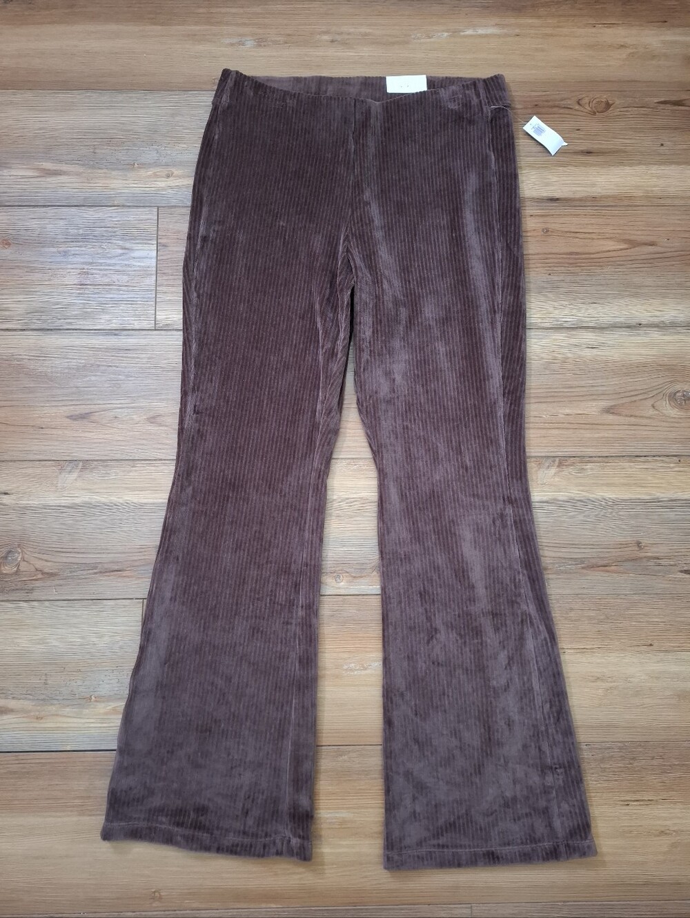 Old Navy High-Waisted Velvet Performance Flare Pants Brown L NEW